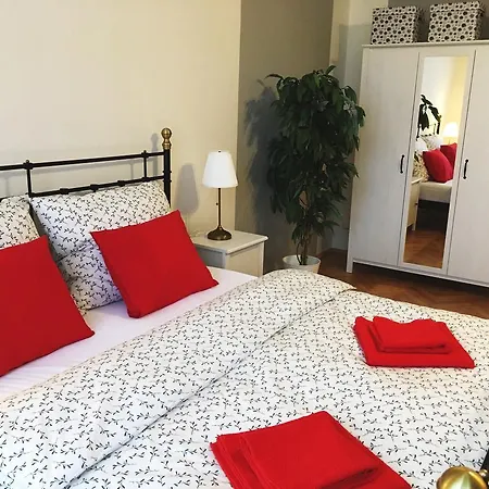 Crown Apartment Prague